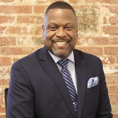 Dr Darryl Williams bio and headshot